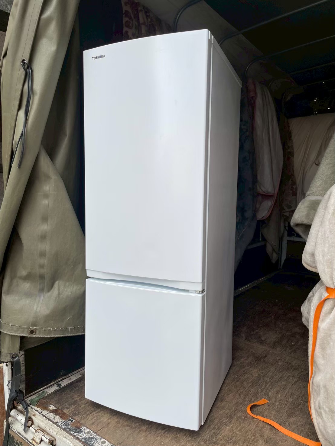 冷蔵庫 TOSHIBA 170L 2021年製 GR-T17BS(W)|世田谷区 三宿での出張買取